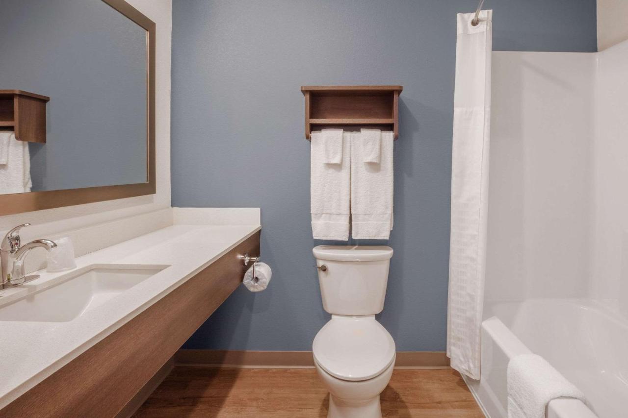 Wood Spring Suites Washington Dc East Arena Drive Lake Arbor Экстерьер фото